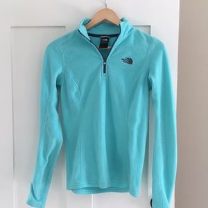 North Face light fleece top